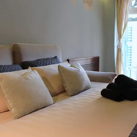 Apartament Luxury Flats , Piazza Erbe With Balcony On Main Square Werona
